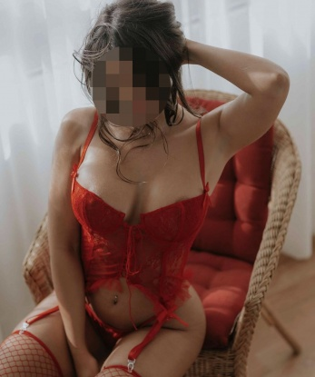 Горячая штучка с неугомонным темпераментом приглашает провести время наслаждения и разврата. Все твои желания - мои приказы, приходи и убедись! 6218, 22 года